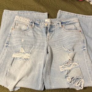 Forever 21 Light Blue Distressed Boyfriend Jeans